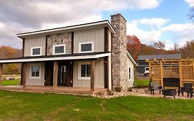 Valley View Resort Cabin 8, 2-bed, Modern-luxury With Hot Tub In Canaan Valley, Wv Davis United States Of America